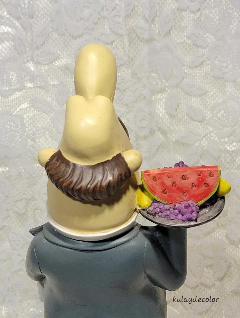 Vintage Resin Butler Figurine Long Nose Fruit Tray Statue 16” Tall Kitchen Decor - Picture 12 of 16